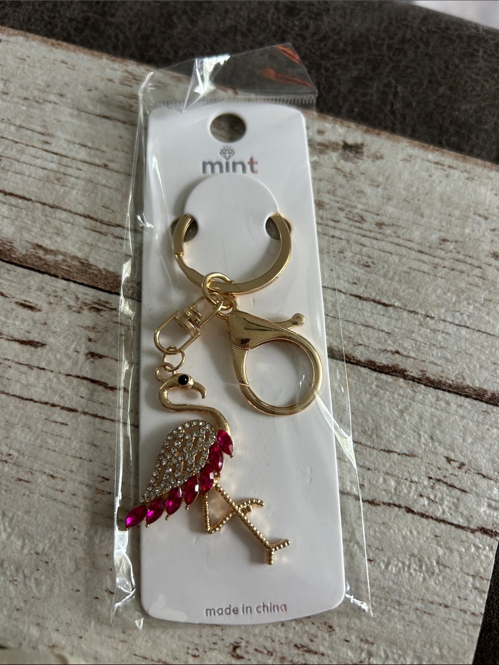 5/)25 Mint Gold Flamingo Keychain with Pink Crystals